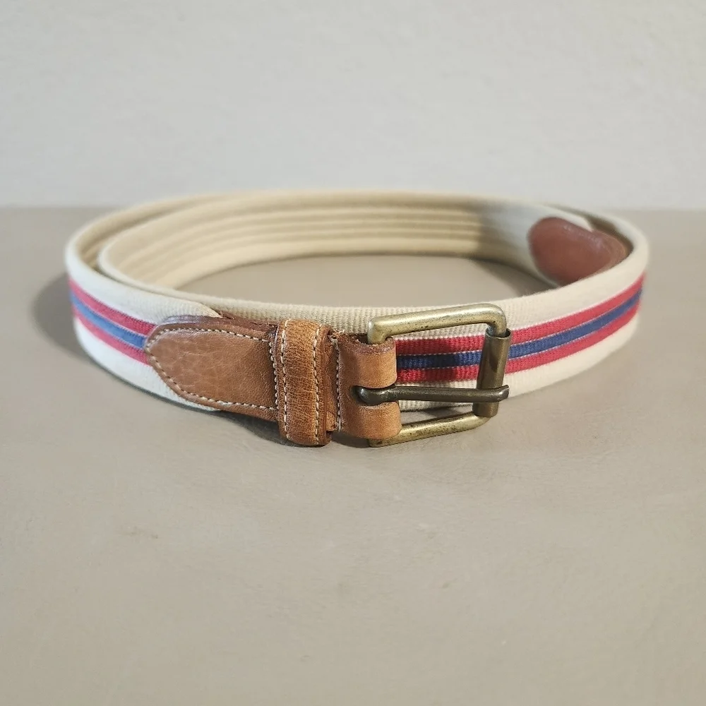 Dooney and Bourke Vintage Women’s cloth belt size 40